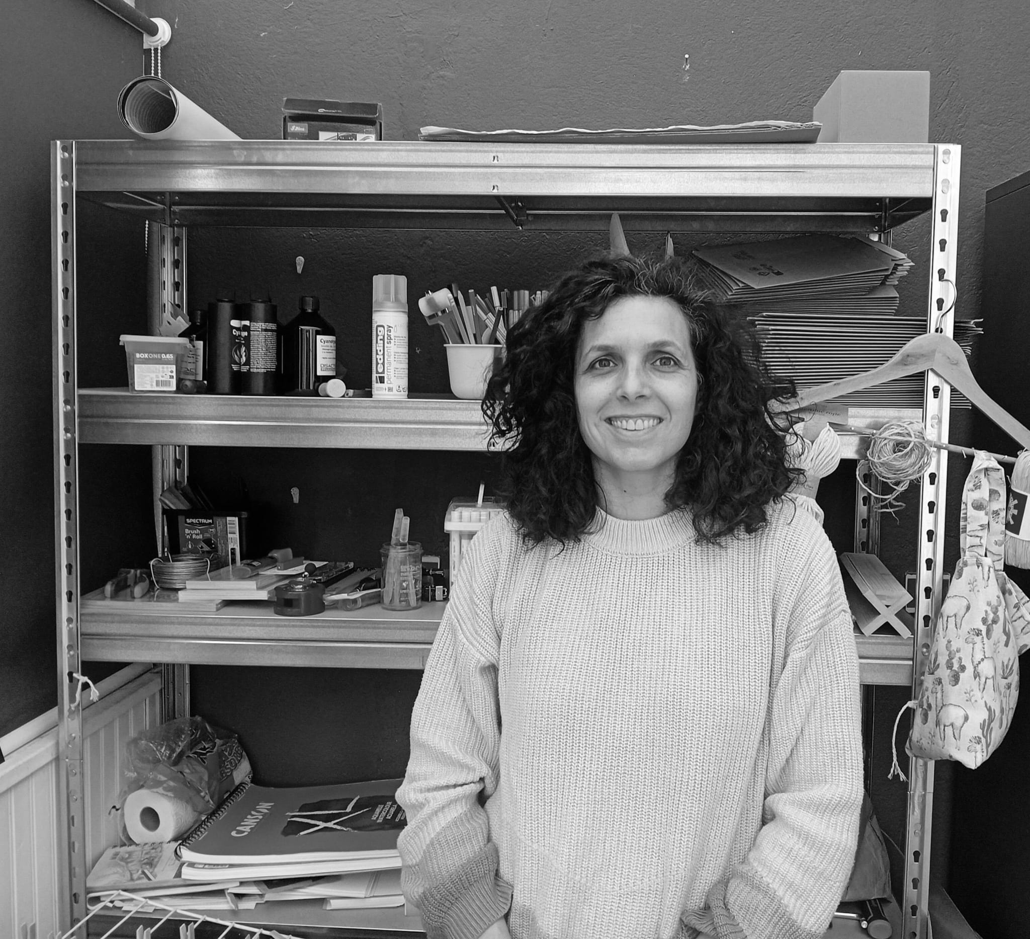 You are currently viewing De la craie à l’établi : Pourquoi j’ai décidé de créer l’Atelier Mirabilia